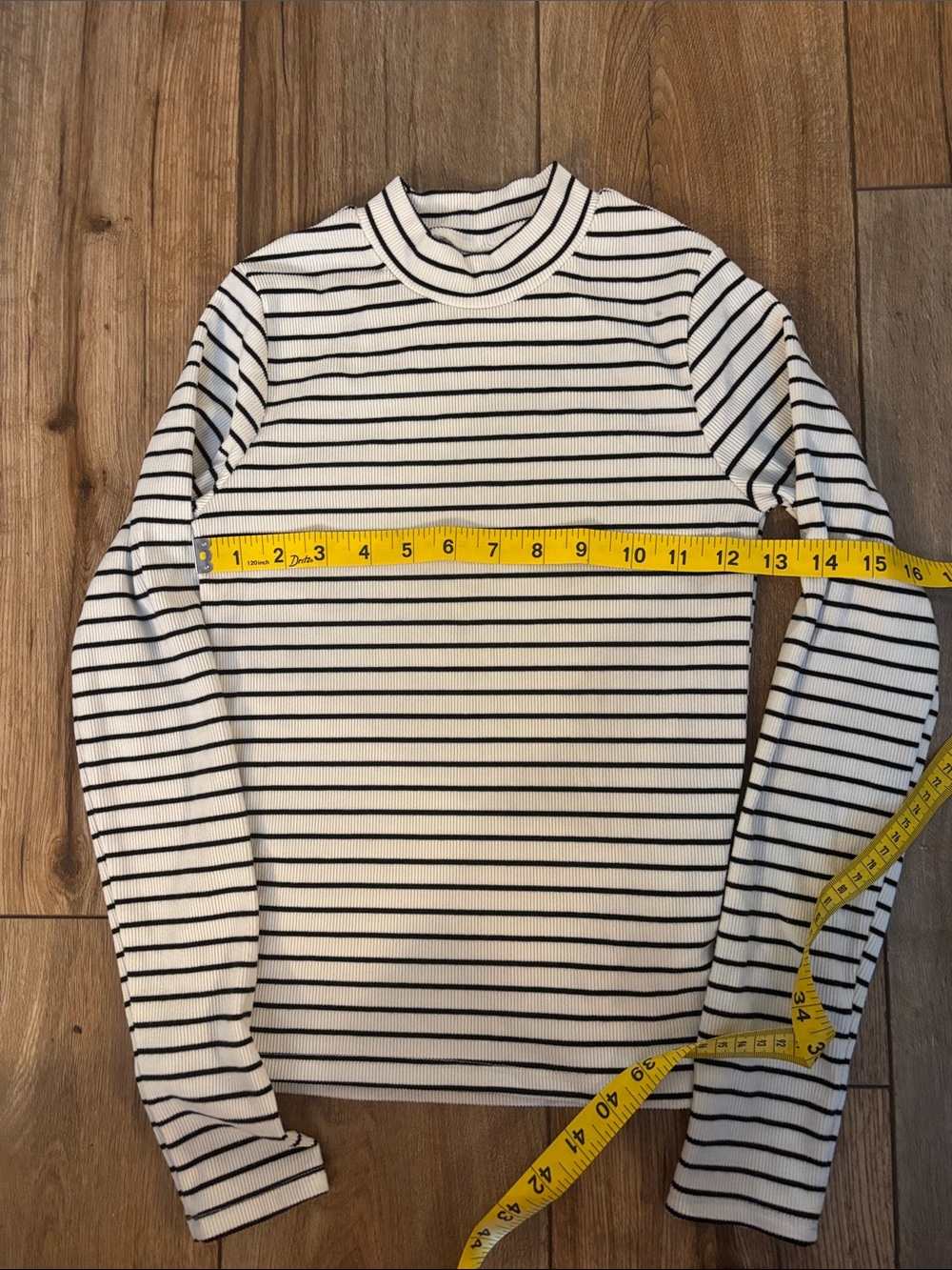 abercrombie kids Girls Striped Ribbed Mock Neck Long Sleeve Top
